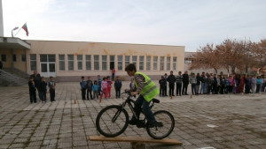 Състезания беседи и изложби в памет на жертвите на пътя