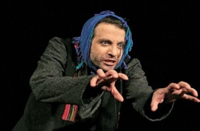 Завладяващи народни приказки от Мариус Куркински в театъра