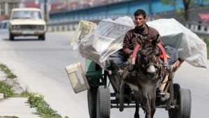 Пункт за вторични суровини тормози варненци