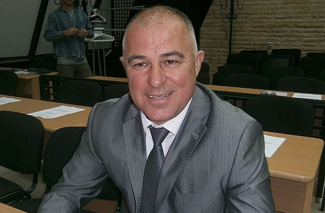 Симитли получи милиони за спортни бази и социални дейности