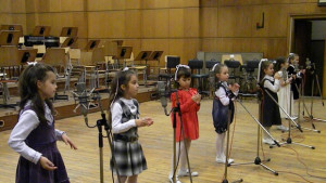 Деца от Враца направиха благотворителен концерт в БНР