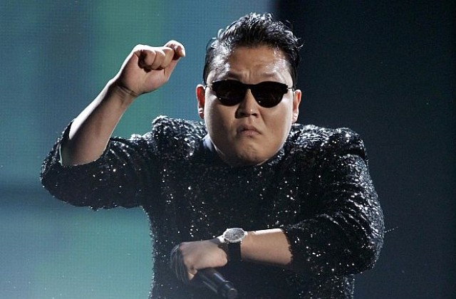 ВИДЕО: Какаду пее и танцува Gangnam Style