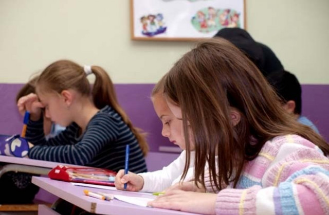 Стартира инициативата “Погледни към детето“