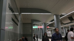 Над 300 000 души дневно ползват столичното метро