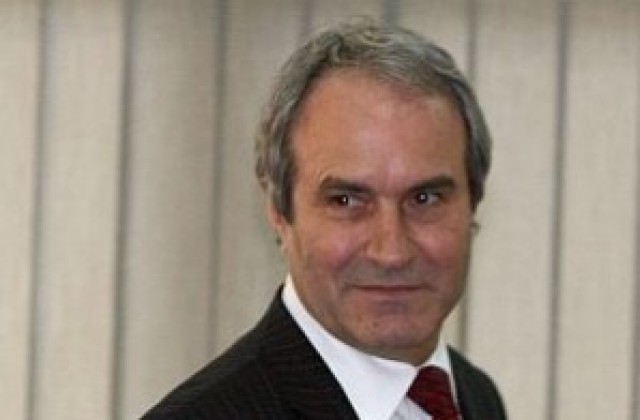 Проф. Гайдарски: ГЕРБ действат като Матросов в здравеопазването – запушват амбразури