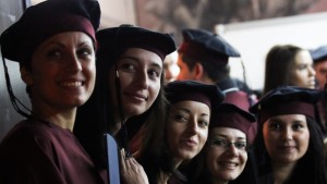 105 млади лекари полагат Хипократова клетва