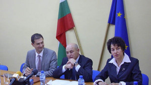ВиК спира водата на длъжници