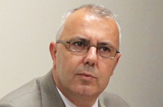 В НСО не трябва да има военни звания, смята Веселин Вучков