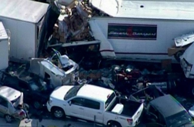 Верижна катастрофа в щата Тексас с над 100 автомобила, двама са загинали