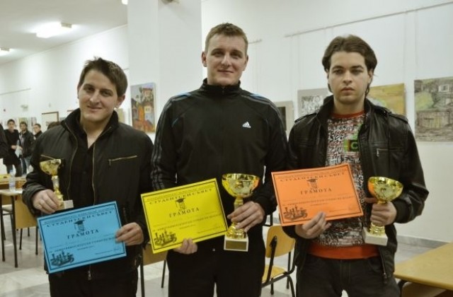 Велислав Куков спечели ІV Общоуниверситетски турнир по шахмат в ЮЗУ