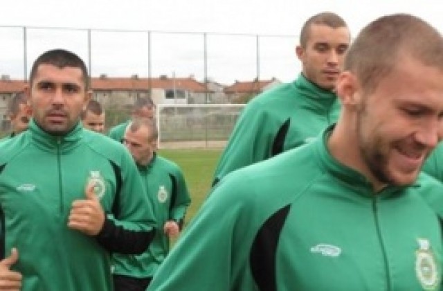 Нефтохимик без Хашев и Колев срещу Ботев Вр