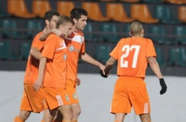 Литекс изпусна много, но вкара два на Локо Пд и продължава за Купата