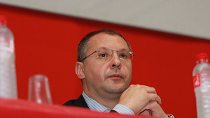 Премиерът не защитил националните интереси в Брюксел смята Станишев