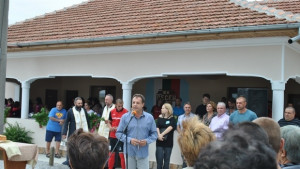 Над 150 души се събраха в Ресен на среща с