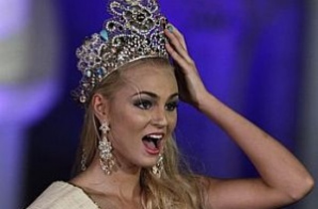 Чешката красавица Тереза Файксова е мис Планета 2012