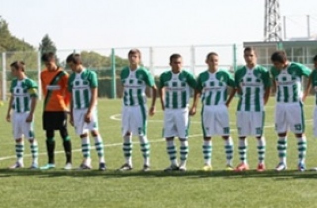 Юноша на Берое глътна езика си по време на мач