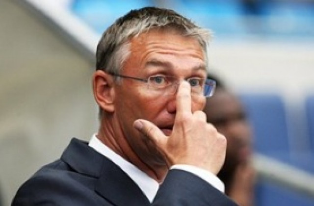 Саутхемптън се измъкна от зоната на изпадащите, Нюкасъл затъва