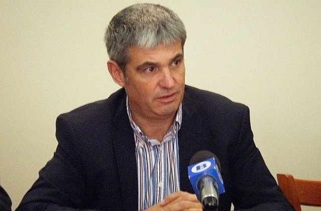 Пари за коледни добавки на пенсионерите има, твърдят от КНСБ