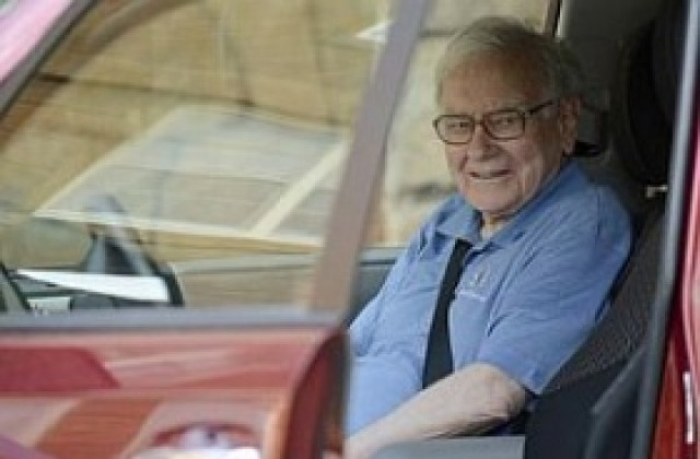 Бъфет отново призова за увеличаване на данъците на „ултрабогатите