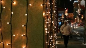 Палят светлините на коледната елха в Стражица на 3 декември