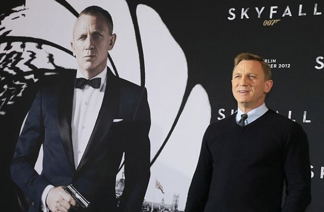 Бонд стана милионер