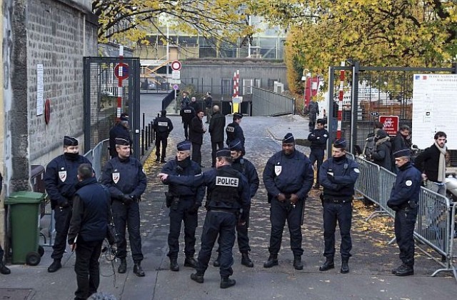 Ромите във Франция се нуждаели от защита срещу насилствено изселване