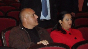 Борисов откри ремонтирания театър във Варна сравни го с Народния