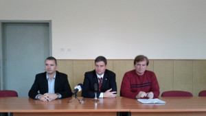 Учители и директори на нож заради заплатите в сектора