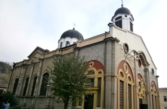 Православната църква почита паметта на Свети Апостол Андрей Първозвани