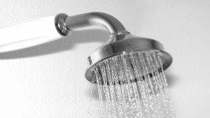 Неуточнен брой душове са откраднати от магазин в Силистра