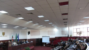 Отпускане на финансова помощ приеха на извънредна сесия в Нова