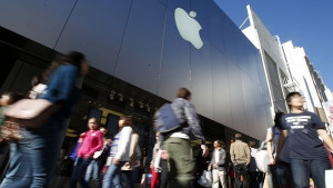 Apple пуска iMac