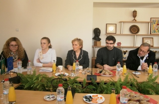 АТРИУМ гостува в Димитровград