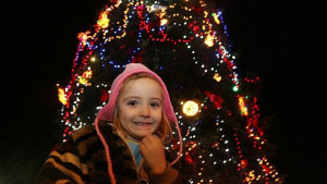 Започва коледното настроение в София