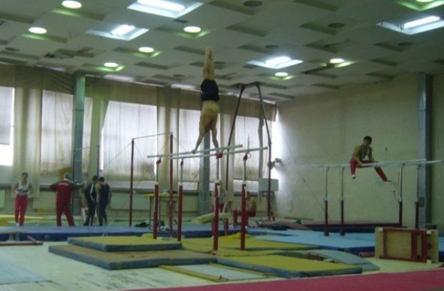 150 гимнастици участват в международен турнир в Благоевград