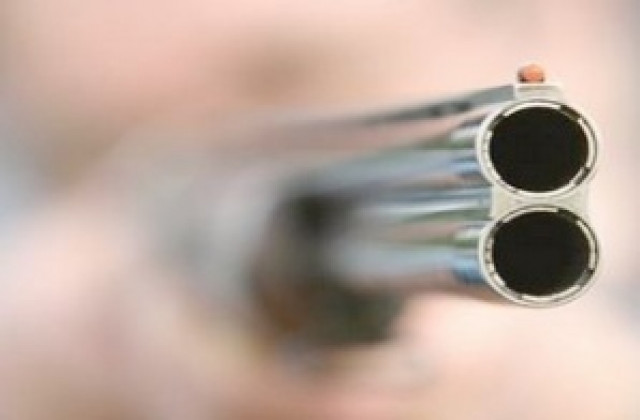 Собственик стреля по крадец в Плевенско