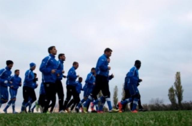 Йовов, Пелето и Димов тренират пред погледа на Иво Тонев