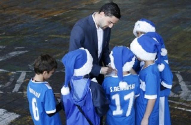 СНИМКИ: Коледа в Левски