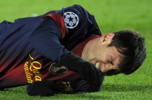 ВИДЕО: Меси по спешност в болница, контузията му сякаш не е страшна