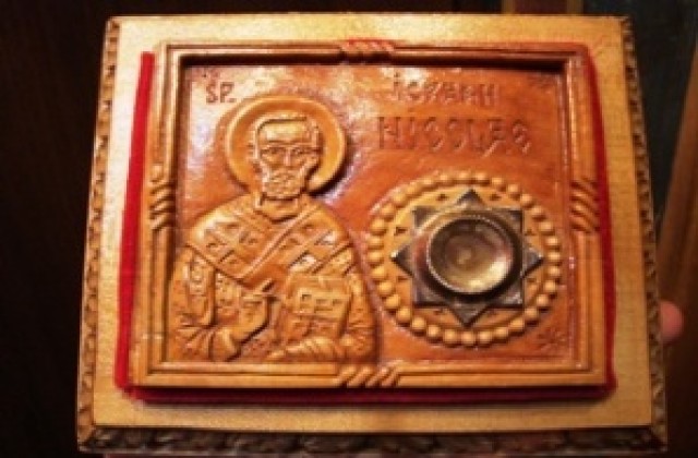 Никулден е, частица от мощите на Св. Николай пристига в Русе в неделя
