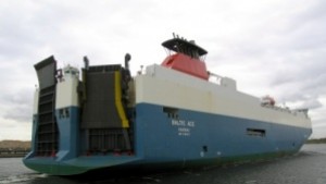 Спасиха български моряк от потънал автомобиловоз