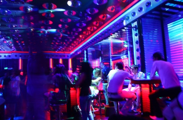 Засилени проверки в увеселителни заведения преди 8 декември