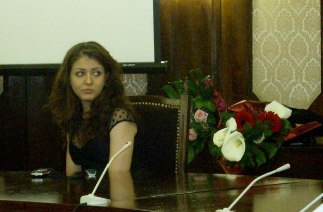 Боряна Ралчева и Цветелина Венелинова са студенти на годината