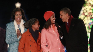 Пубертет в Белия дом дъщерите на Обама порастват