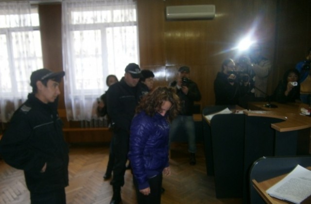 Задържане под стража за 32-годишната Ася Костова, заради трафик на момичета