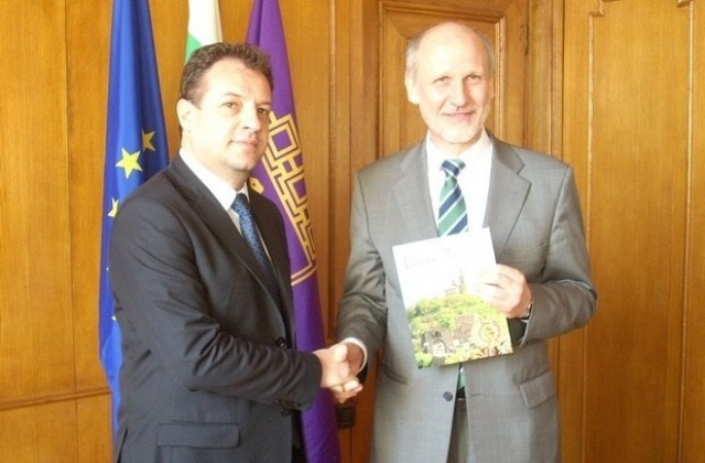 Велико Търново ще си сътрудничи активно с австрийския град Грац