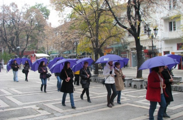 Прожектират безплатно филм в Деня за правата на човека