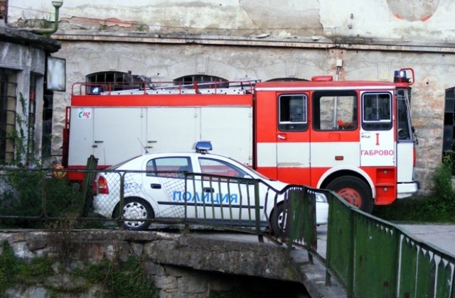 Евакуираха Дом за деца в Ловеч заради пожар