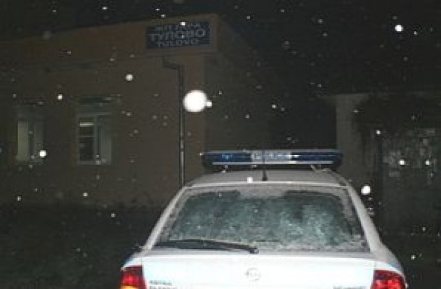 Влак премаза мъж на гара Тулово