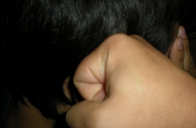 Неизвестни нападнаха мъж